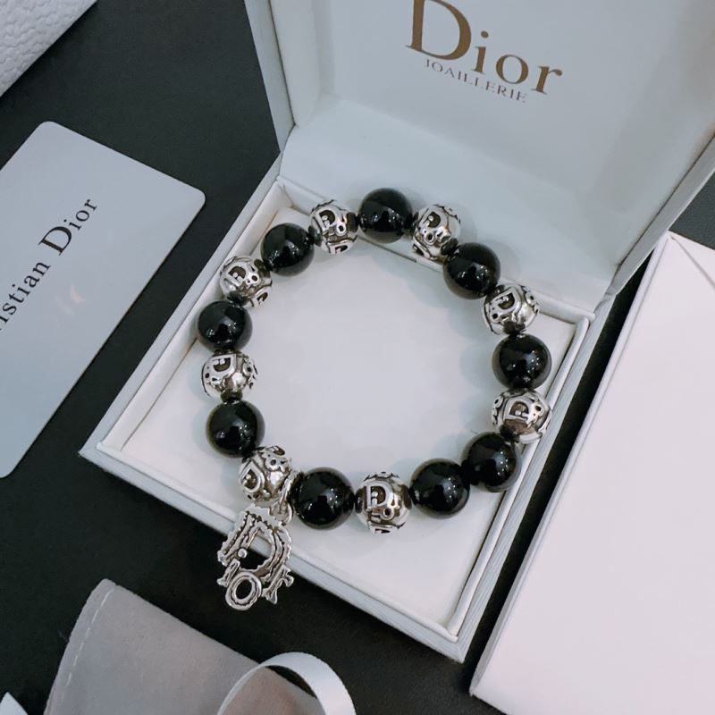 chr1st1an D10r bracelets